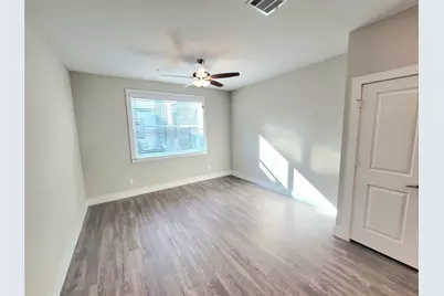 1620 Oak Tree Drive #1104, Houston, TX 77080 - Photo 3