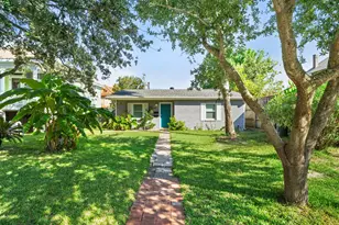 3330 Ave O 1/2, Galveston, TX 77550 - Photo 33