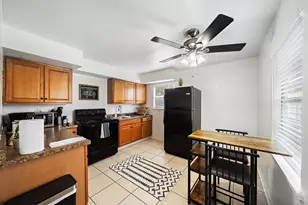 3330 Ave O 1/2, Galveston, TX 77550 - Photo 25