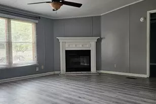 1610 Texas St, Alvin, TX 77511 - Photo 21