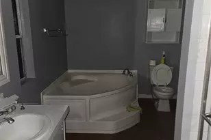 1610 Texas St, Alvin, TX 77511 - Photo 7