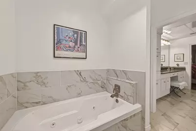 262 Sugarberry Circle, Houston, TX 77024 - Photo 37