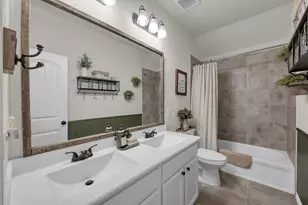 27815 Overton Hollow Dr, Spring, TX 77386 - Photo 19