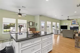 10 N Flamingo St, La Marque, TX 77568 - Photo 13