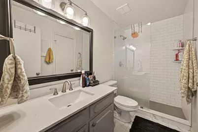 5235 Arboles Drive #9, Houston, TX 77035 - Photo 13