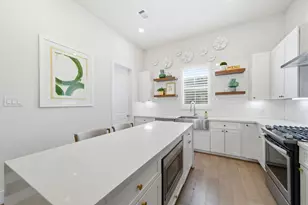 1226 W 21st St, Houston, TX 77008 - Photo 5