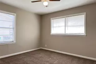 602 Harold Ln, Baytown, TX 77521 - Photo 9