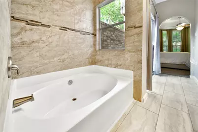 14230 Reissen Lane, Houston, TX 77069 - Photo 13