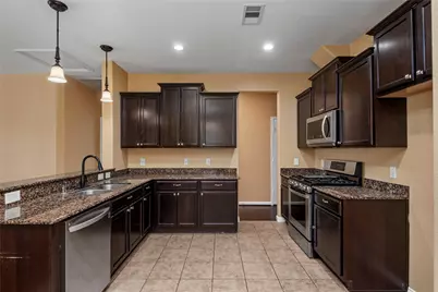 16415 Peyton Stone Circle, Houston, TX 77049 - Photo 15