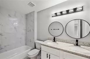 4523 Waterfall Way, Sugar Land, TX 77479 - Photo 13