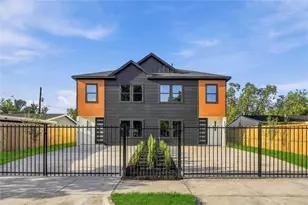 5326 Ridgeway Dr, Houston, TX 77033 - Photo 3