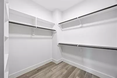 5326 Ridgeway Drive, Houston, TX 77033 - Photo 25