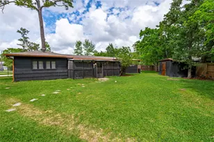 1908 Deats Rd, Dickinson, TX 77539 - Photo 31