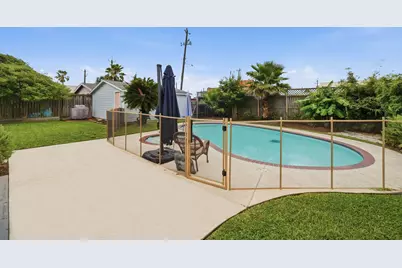4509 Sherman Boulevard, Galveston, TX 77551 - Photo 27