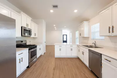 19396 Villa Mesa Dr, New Caney, TX 77357 - Photo 11