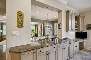 7723 N Hunters Creekway Dr, Houston, TX 77055 - Photo 9