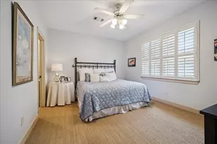 7723 N Hunters Creekway Dr, Houston, TX 77055 - Photo 31