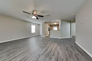 16825 Greenhouse St, Conroe, TX 77385 - Photo 3