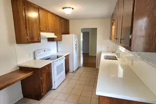 5501 Huisache St, Houston, TX 77081 - Photo 3