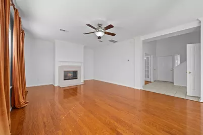 2138 Mossy Trail Drive, Katy, TX 77450 - Photo 9