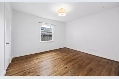7111 Hartland Avenue, Houston, TX 77055 - Photo 23
