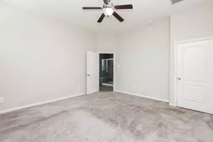 1632 Summer City Dr, Houston, TX 77047 - Photo 11