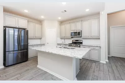 1632 Summer City Drive, Houston, TX 77047 - Photo 7