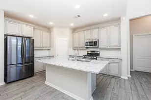 1632 Summer City Dr, Houston, TX 77047 - Photo 7
