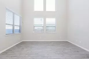 1632 Summer City Dr, Houston, TX 77047 - Photo 5