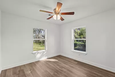 7009 Oleander Drive, Hitchcock, TX 77563 - Photo 17