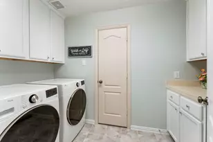 27515 Chris Ridge Ct, Spring, TX 77386 - Photo 21