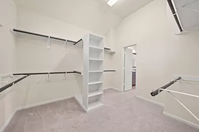5114 W Lacey Garden Loop, Houston, TX 77018 - Photo 11