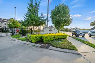 5114 W Lacey Garden Loop, Houston, TX 77018 - Photo 43
