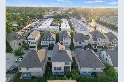 5114 W Lacey Garden Loop, Houston, TX 77018 - Photo 15