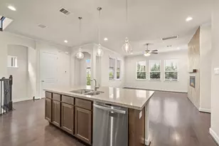 5114 W Lacey Garden Loop, Houston, TX 77018 - Photo 3