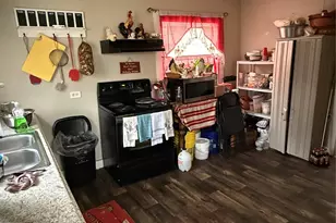 701 E Bernard St, West Columbia, TX 77486 - Photo 11