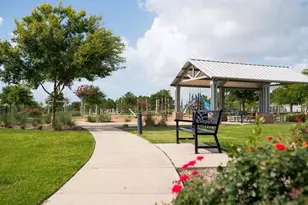 19515 Old Galveston Rd, Webster, TX 77598 - Photo 5