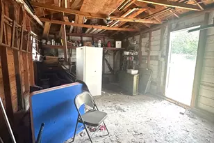 127 N Mechanic St, Bellville, TX 77418 - Photo 25