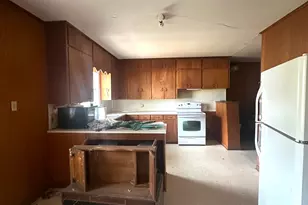 127 N Mechanic St, Bellville, TX 77418 - Photo 13