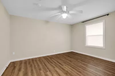 13563 Fm 2432 Road, Willis, TX 77378 - Photo 11