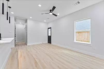 8116 Double Avenue #A/B, Houston, TX 77088 - Photo 17