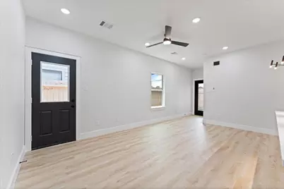 8116 Double Avenue #A/B, Houston, TX 77088 - Photo 19