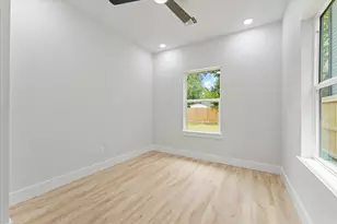 8116 Double Ave, Houston, TX 77088 - Photo 25