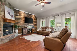 12138 Ivy Dr, Conroe, TX 77303 - Photo 5
