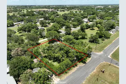 411 Bohlmann Avenue, Schulenburg, TX 78956 - Photo 41
