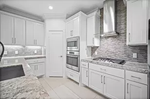 13412 Preston Cliff Ct, Houston, TX 77077 - Photo 11