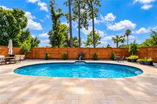 6211 Grovewood Ln, Houston, TX 77008 - Photo 27