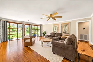 6211 Grovewood Ln, Houston, TX 77008 - Photo 7