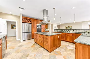 6211 Grovewood Ln, Houston, TX 77008 - Photo 13