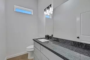 701 39th St, Galveston, TX 77550 - Photo 15